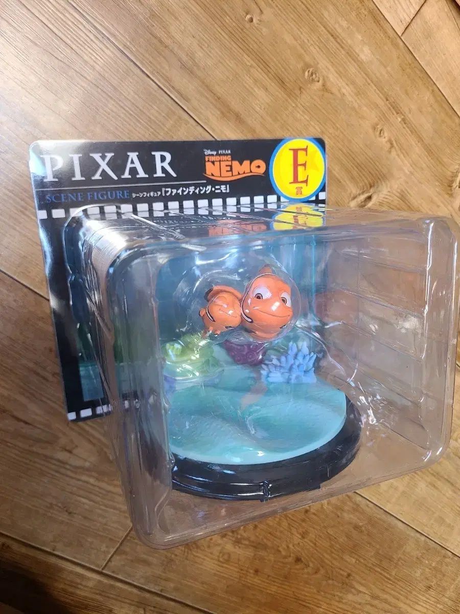 PIXAR ニモ シーン フィギュア E賞