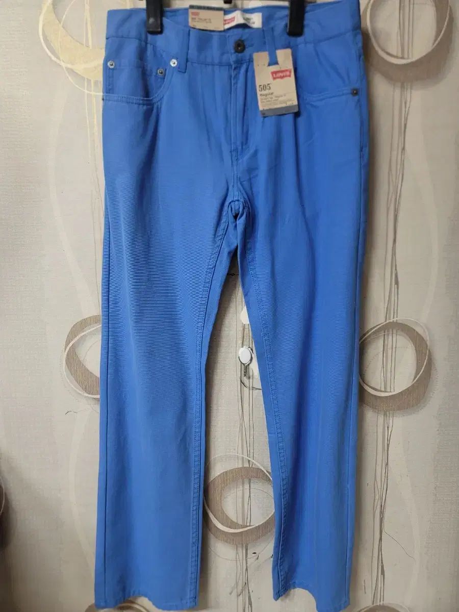 リーバイス デニム 28 新品