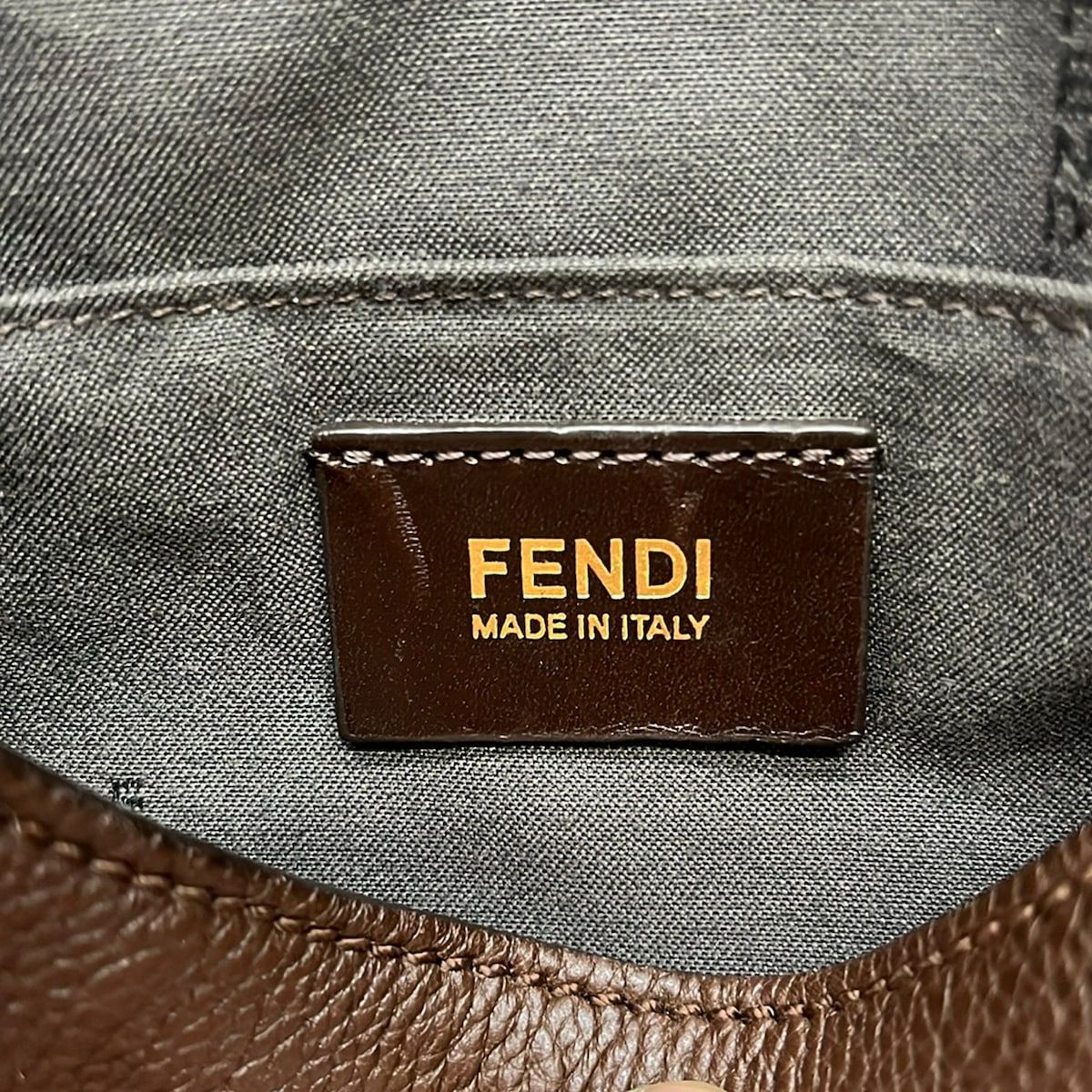 FENDI(フェンディ) ショルダーバッグ - 8BT214 ダークブラウン レザー 