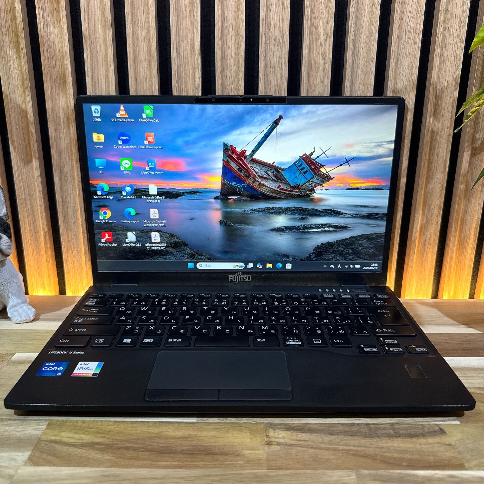 LIFEBOOK U9311/F LTE FHD 11世代i5 SSD256GB - メルカリ