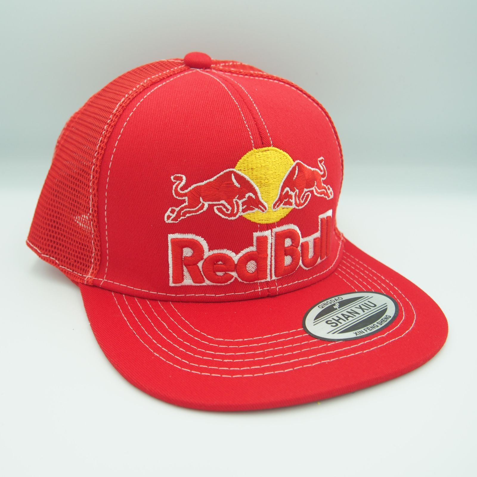 13 赤/メッシュ/直ツバ REDBULL 刺繍 キャップ 帽子 レッドブル