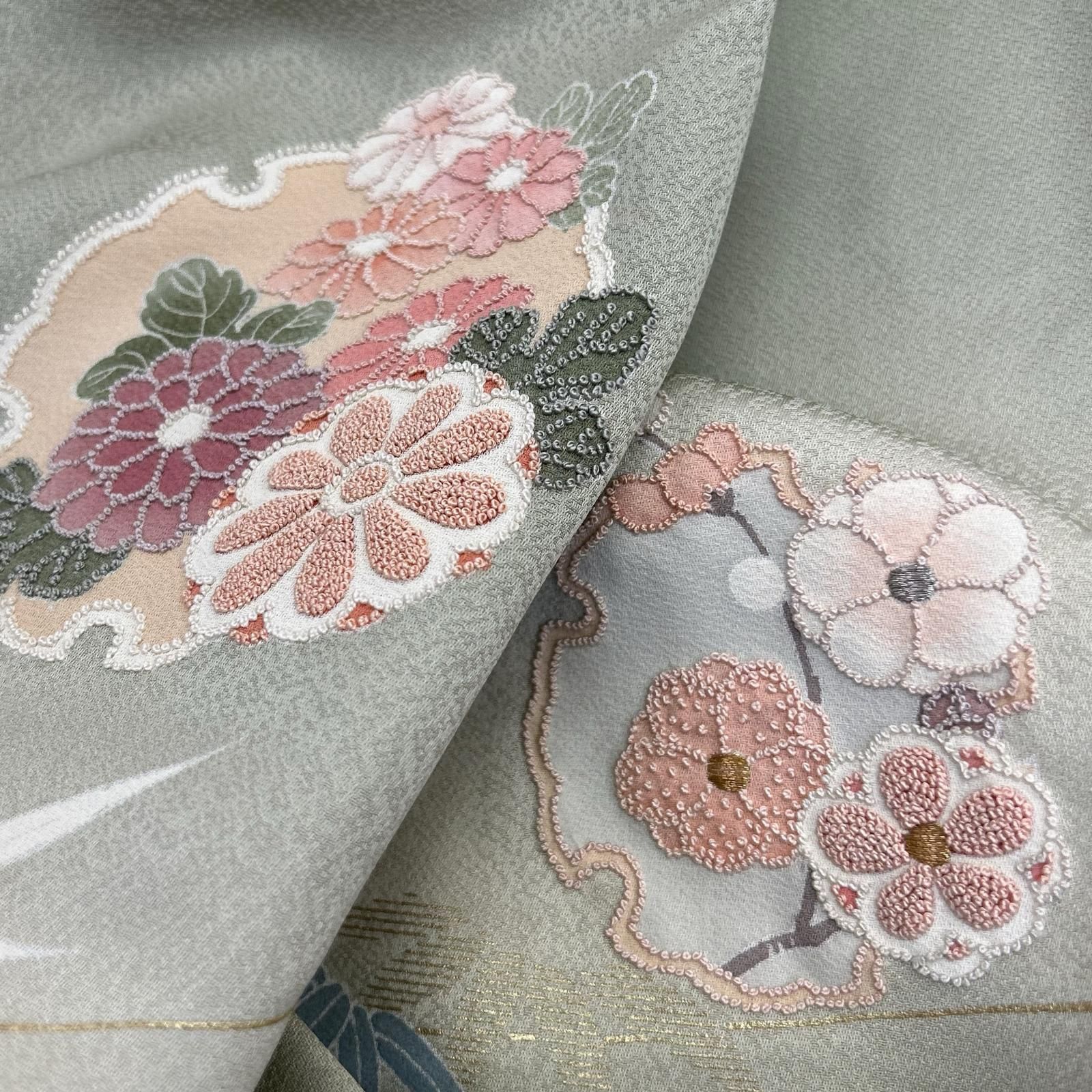 付下げ 圧巻の相良刺繍 草花 金彩の暈し 紋なし 正絹 MK-8377 - メルカリ
