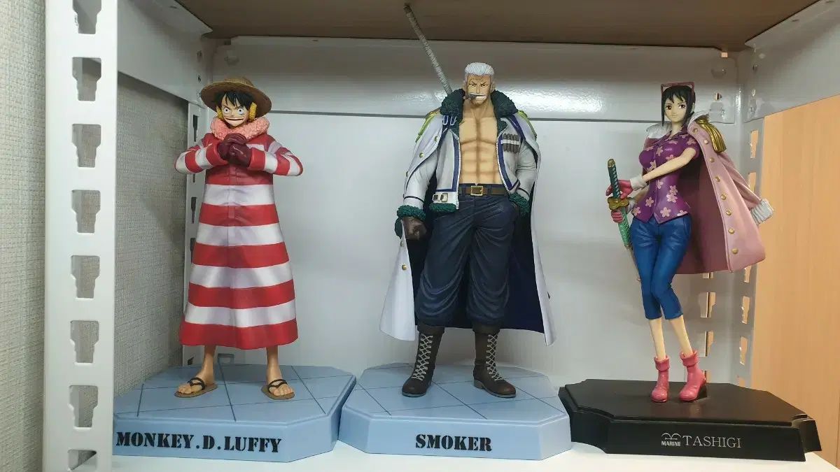 ONE PIECE フィギュア 出品