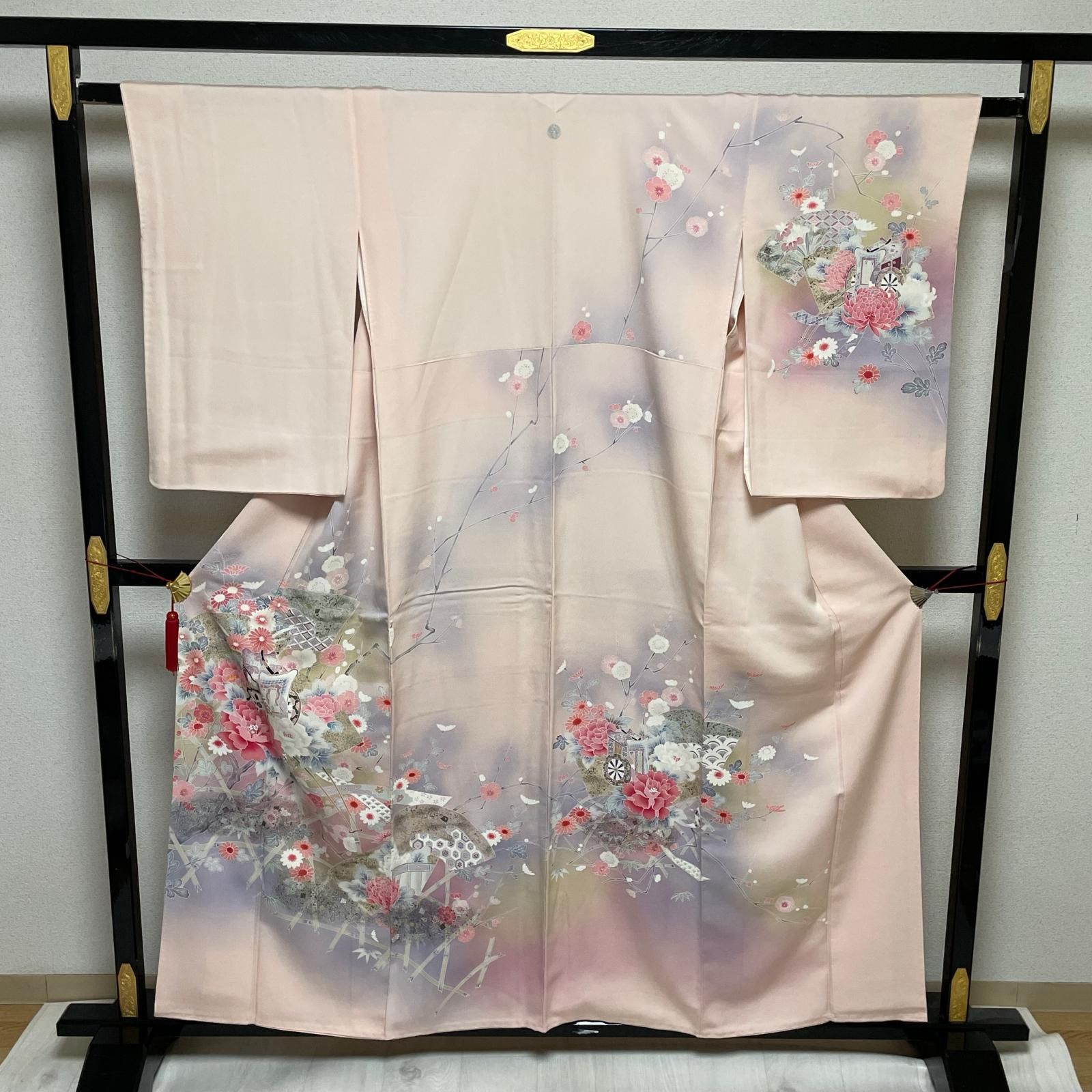 付下げ 金彩 御所車に美しい花模様 着物 正絹 X-2195 7,992円