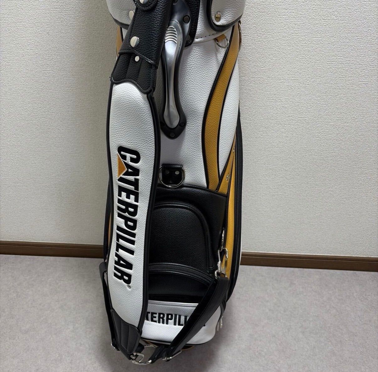 美品 CATERPILLAR GOLF 日本キャタピラー ゴルフ キャディバッグ