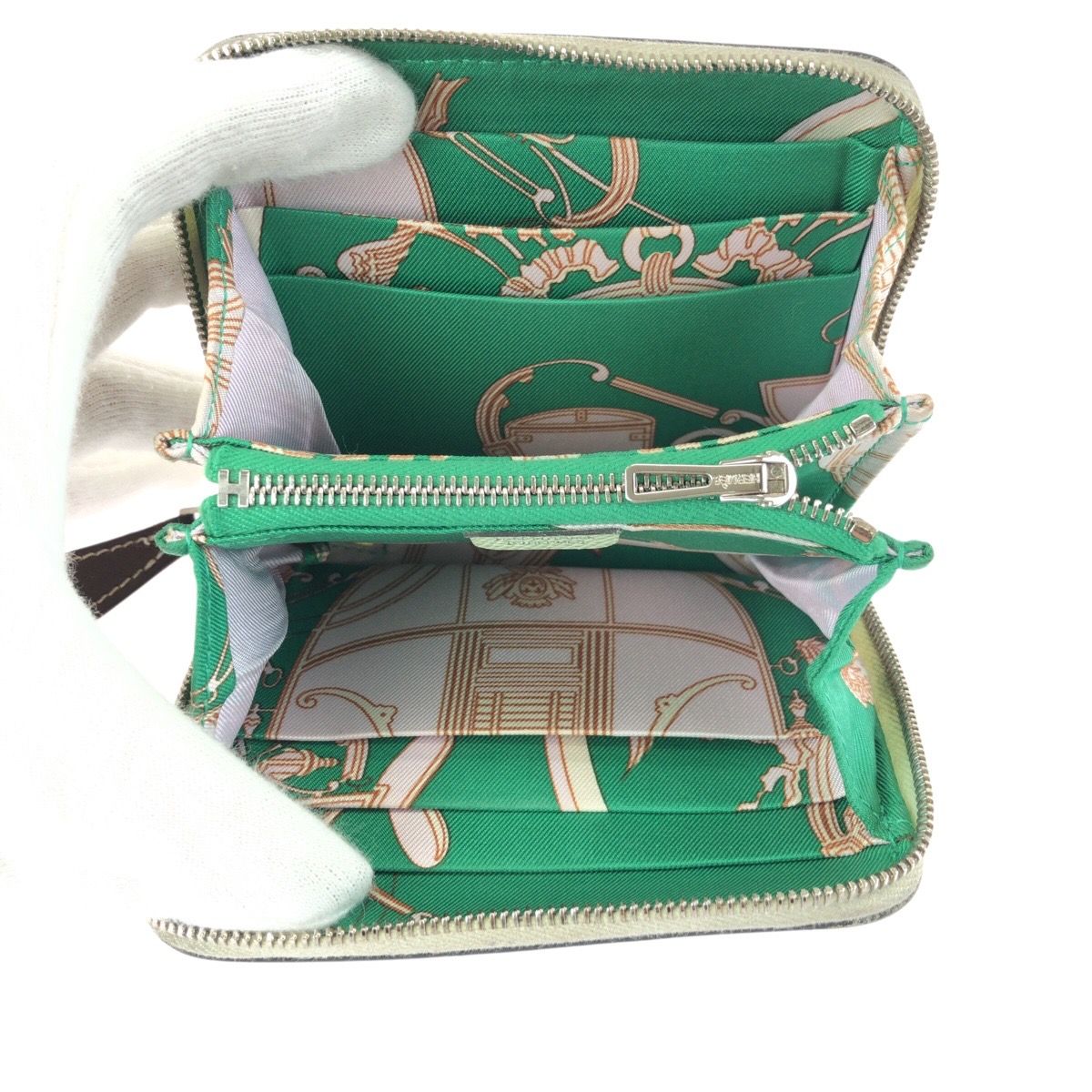 エルメス　シルクインコンパクト　ライトグリーン レザー ケース HERMES エルメス アザップ シルクイン コンパクト ライトグリーン