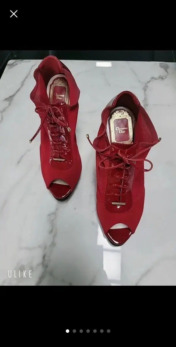 クリスチャンディオール(Christian Dior) マッシュ オープントゥ(open-toe) アンクル(ankle) レッド(RED) 35 写真と実物はレッド(RED)COLOR 톤다운되어