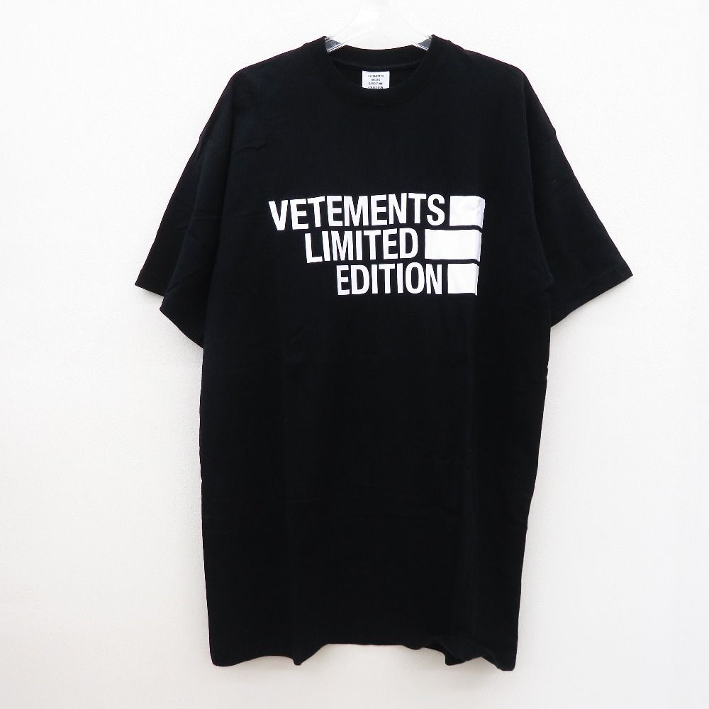 VETEMENTS ヴェットモン 半袖Ｔシャツ VETEMENTS　ヴェトモン　LIMITED EDITION オーバーサイズTシャツ　S　ブラック　UE51TR810