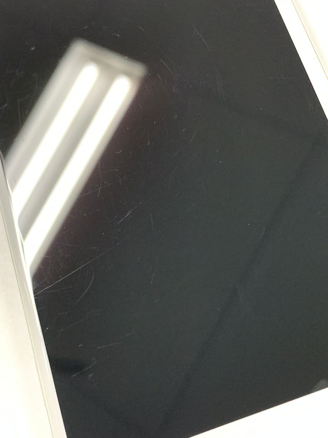 電池76%SIMフリーiPhone 8 64GB シルバー - メルカリ