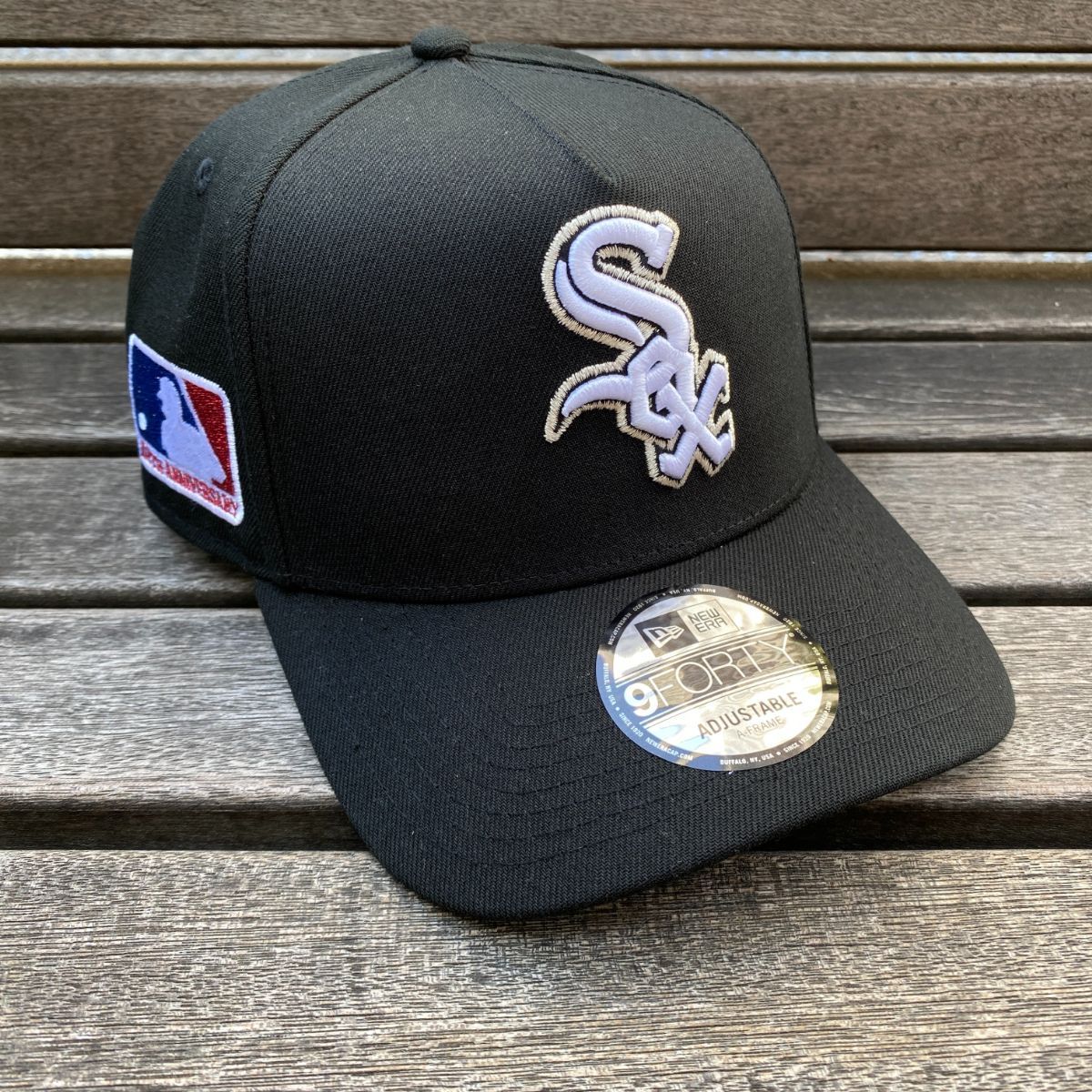【海外限定】ニューエラ シカゴホワイトソックス 9FORTY Aフレーム クロム 海外限定 Newera ニューエラ 9Forty Aフレーム Whitesox シカゴ