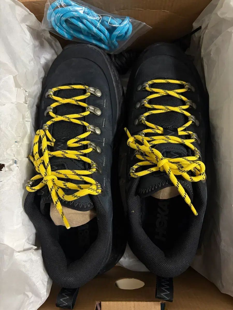 HOKA ONE ONE トー サミット 260