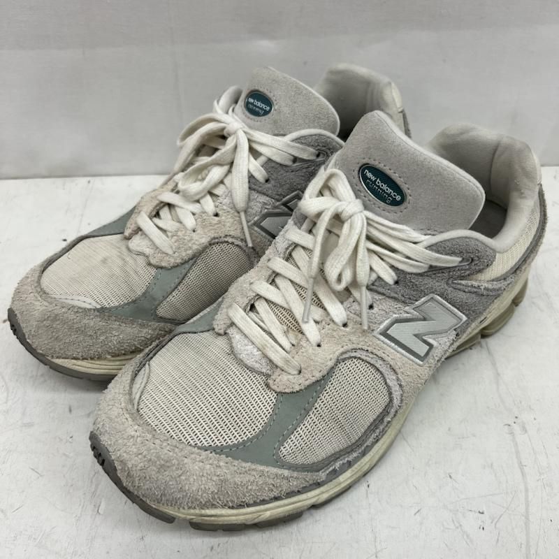 ニューバランス 2002R EK OFF WHITE ローカットスニーカー M2002REK