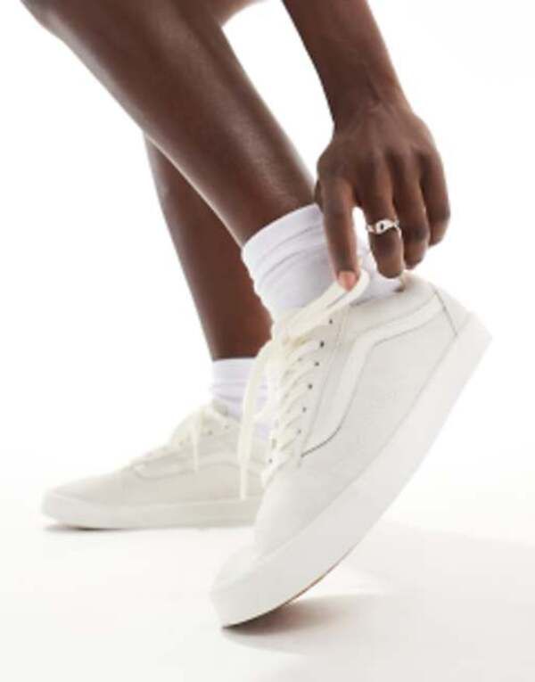 バンズ レディース シューズ スニーカー Vans Old Skool Lowpro sneakers WHITE ホワイト