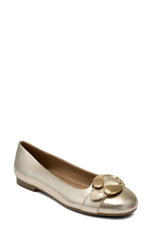 エアロソールズ レディース シューズ パンプス Aerosoles Paradise Buckle Flat Soft Gold ゴールド