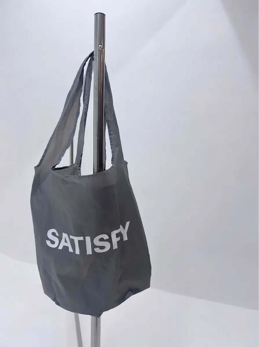SATISFY セティスパイ トートバッグ