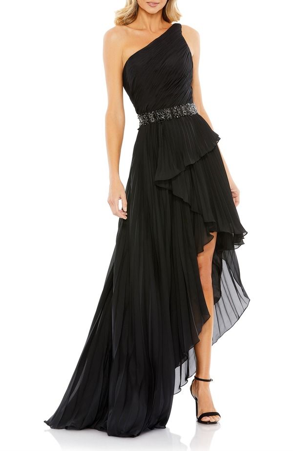 マックダガル レディース トップス ワンピース フリル裾 オープンバック アシンメトリー フリル Mac Duggal Embellished Gown with Strappy Open Back Asymmetrical Ruffle Hem Black
