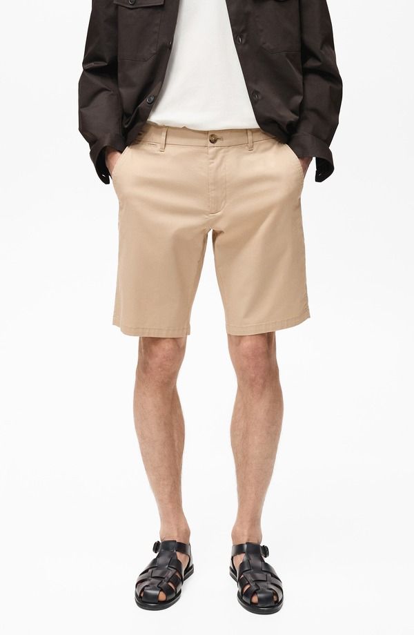マンゴ メンズ ボトムス ハーフパンツ・ショーツ スリムフィット ショートパンツ MANGO Slim Fit Flat Front Bermuda Chino Shorts Beige ベージュ