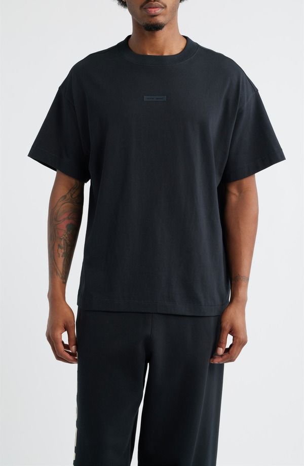 フィアオブゴッド メンズ トップス Tシャツ ヴィンテージ ロゴ Fear of God Essentials Vintage Fit Logo TShirt Jet Black ブラック