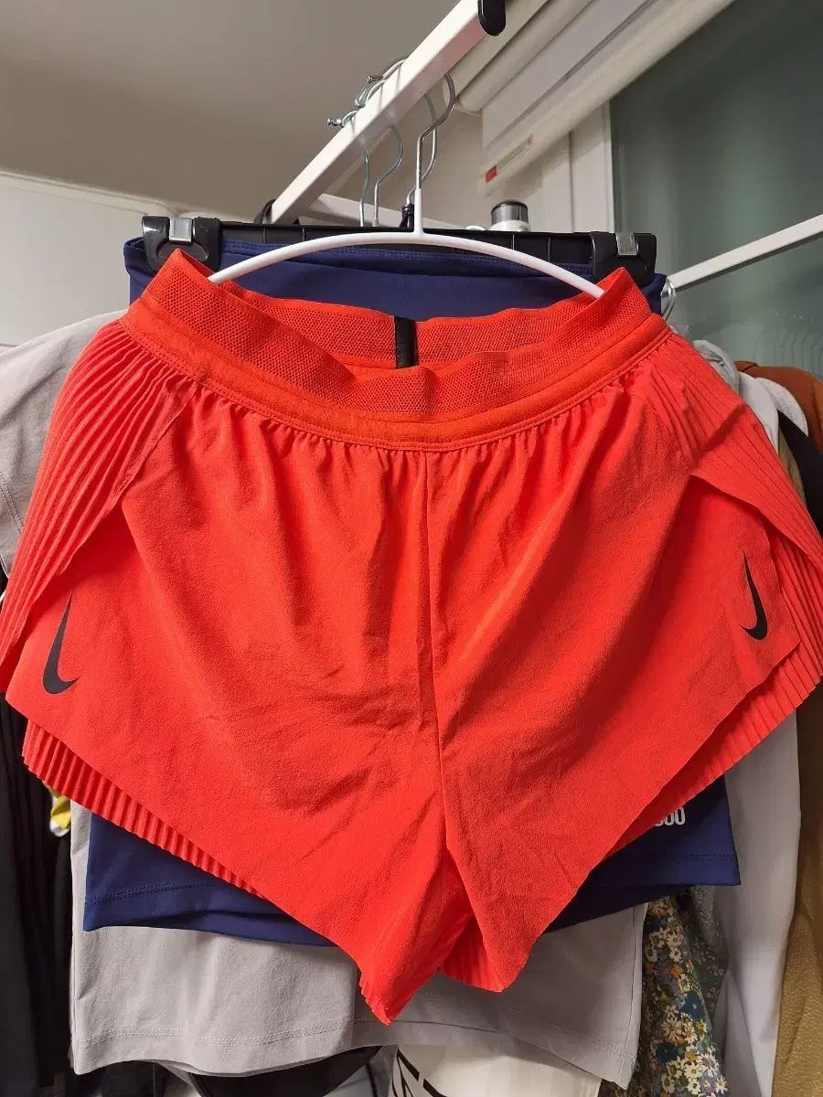 ナイキ ハーフパンツ スモール