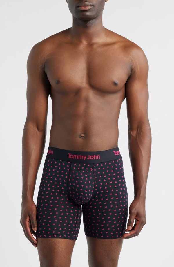 トミージョン メンズ アンダーウェア ボクサーパンツ Tommy John Second Skin 4Inch Boxer Briefs Black Charming Hearts ブラック