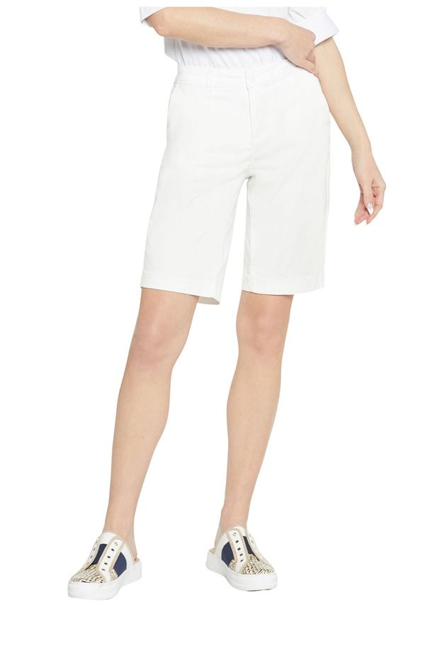 エヌワイディージェイ レディース ボトムス ハーフパンツ・ショーツ ショートパンツ NYDJ Bermuda Shorts Optic White ホワイト