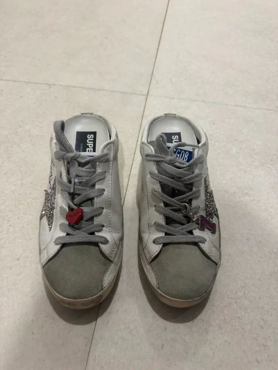 正規品 GOLDEN GOOSE ゴールデングース SuperStar ミュール