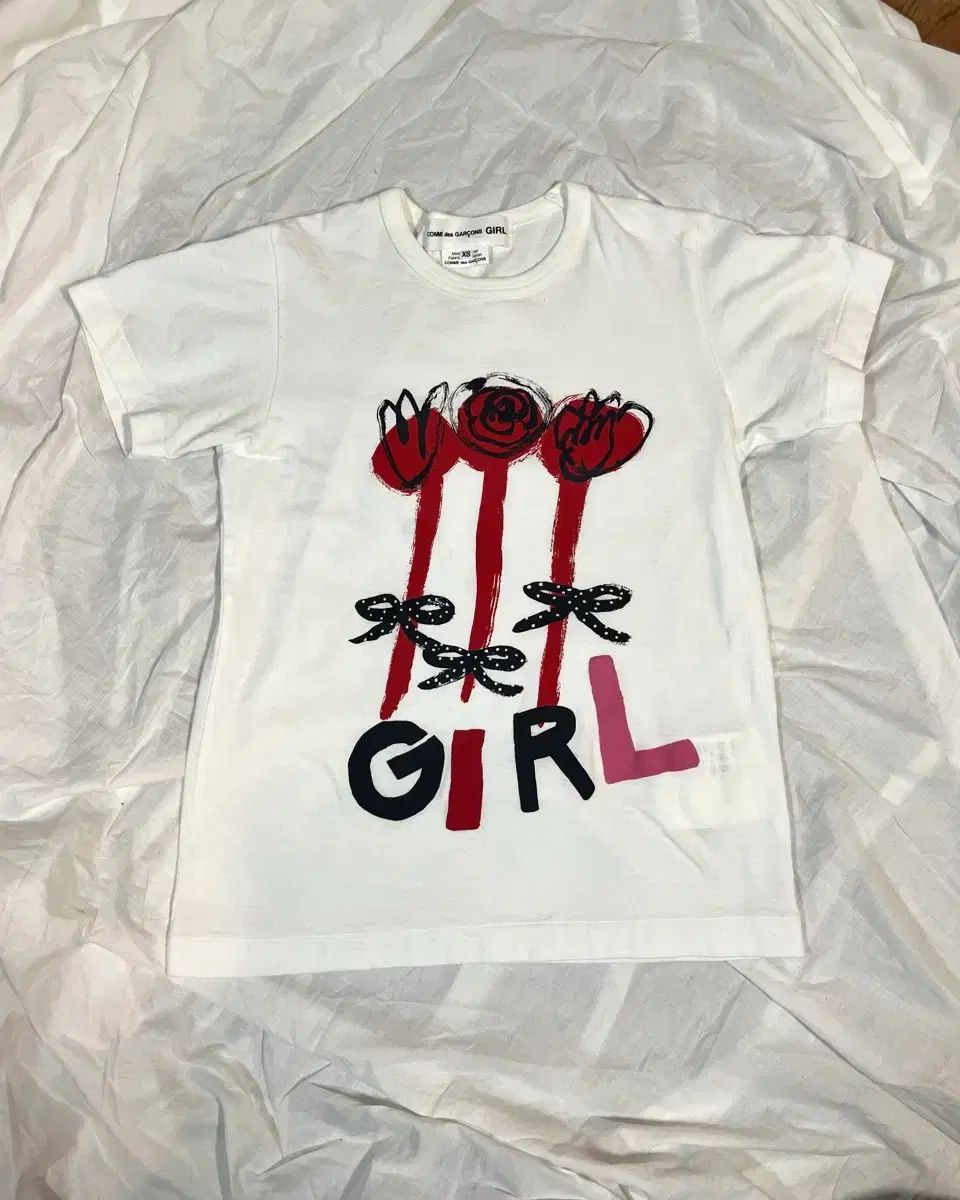 COMME des GARCONS コム・デ・ギャルソン Girl 白 ローズ プリント Tシャツ
