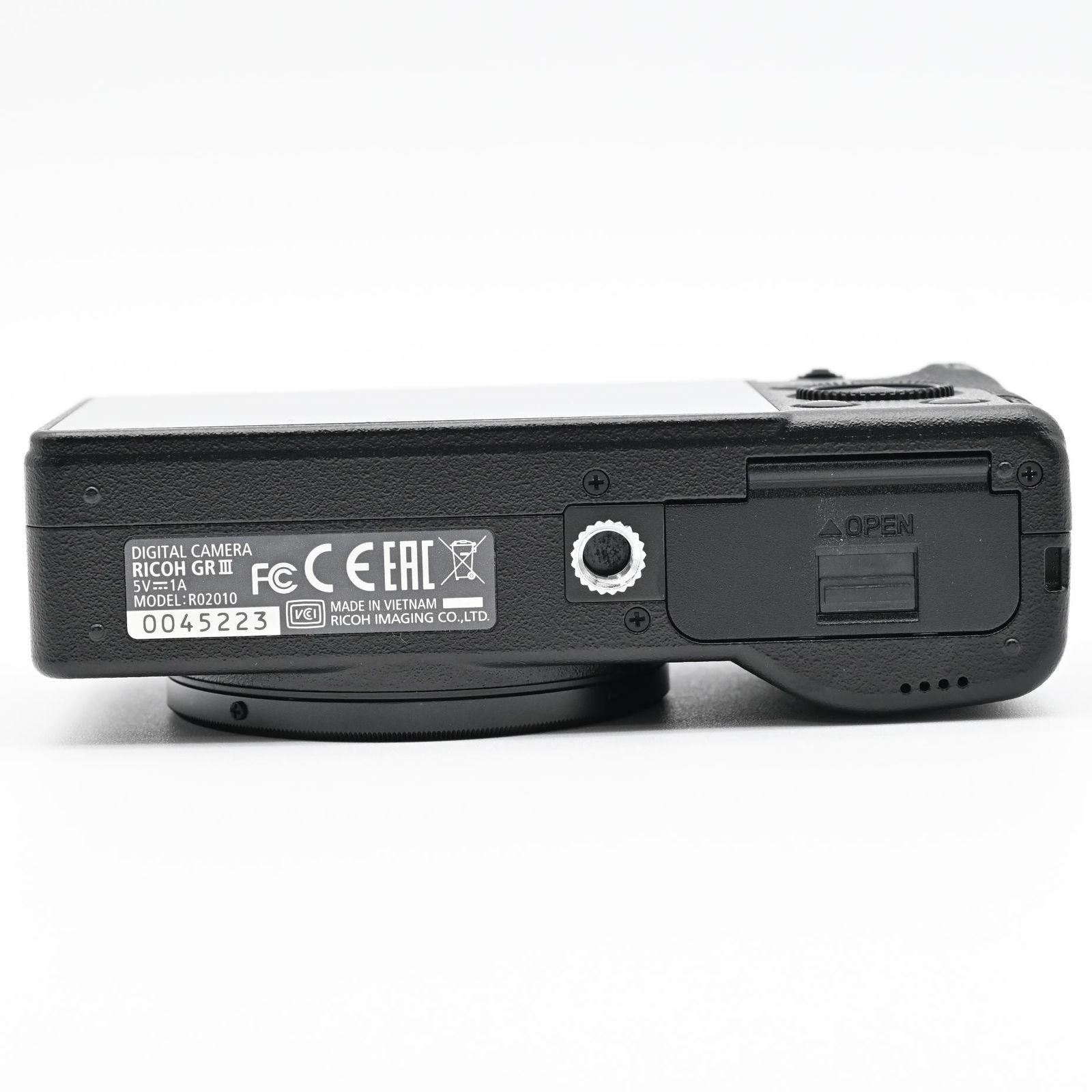 [美品] [ショット数1,312] RICOHリコーGRIIIGR3 GRIII RICOH GR III ショット数 1333回 美品 - メルカリ