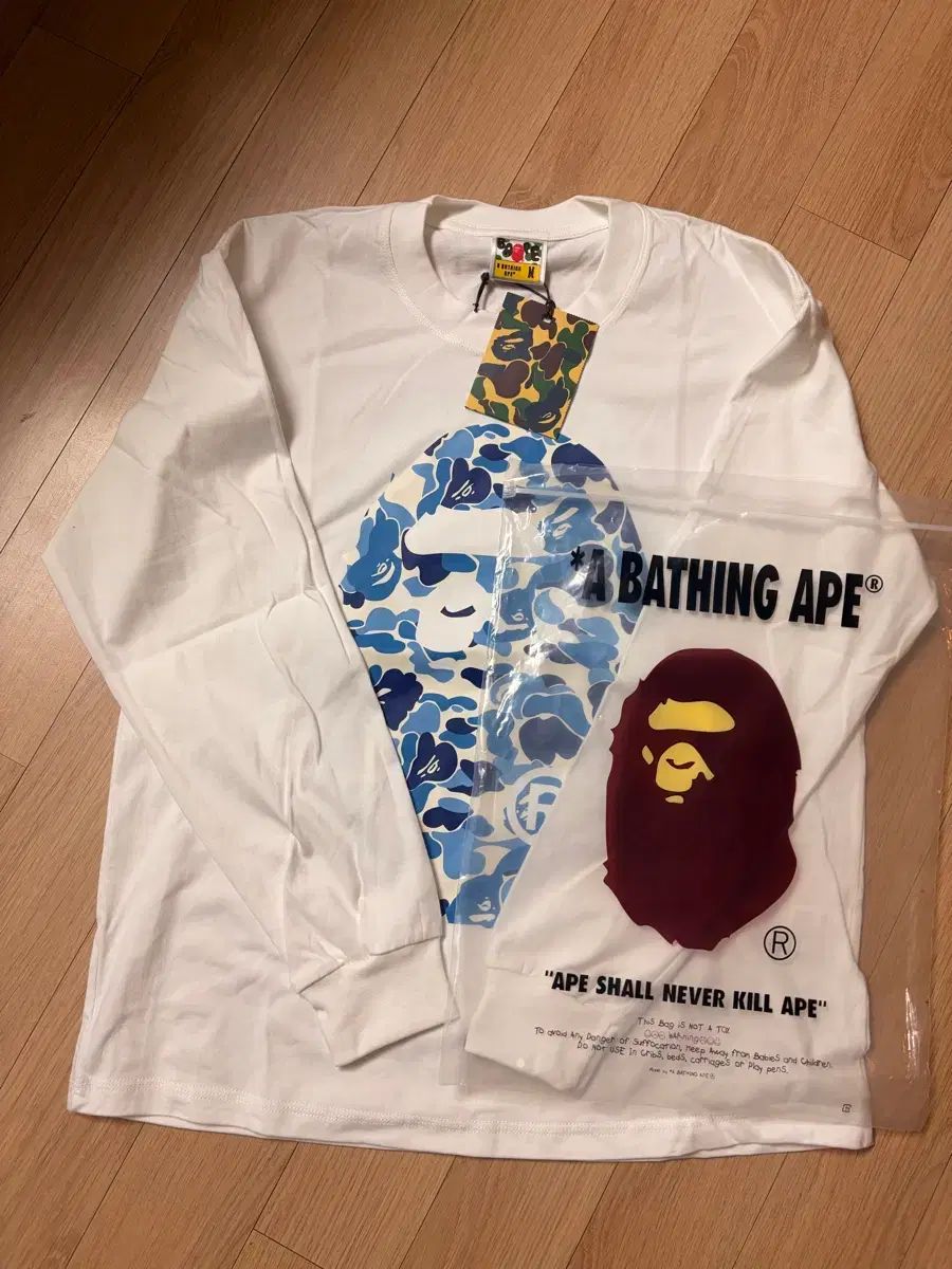 A BATHING APE アベイシングエイプ カモフラ BIG エイプ ロングスリーブ 新品 m