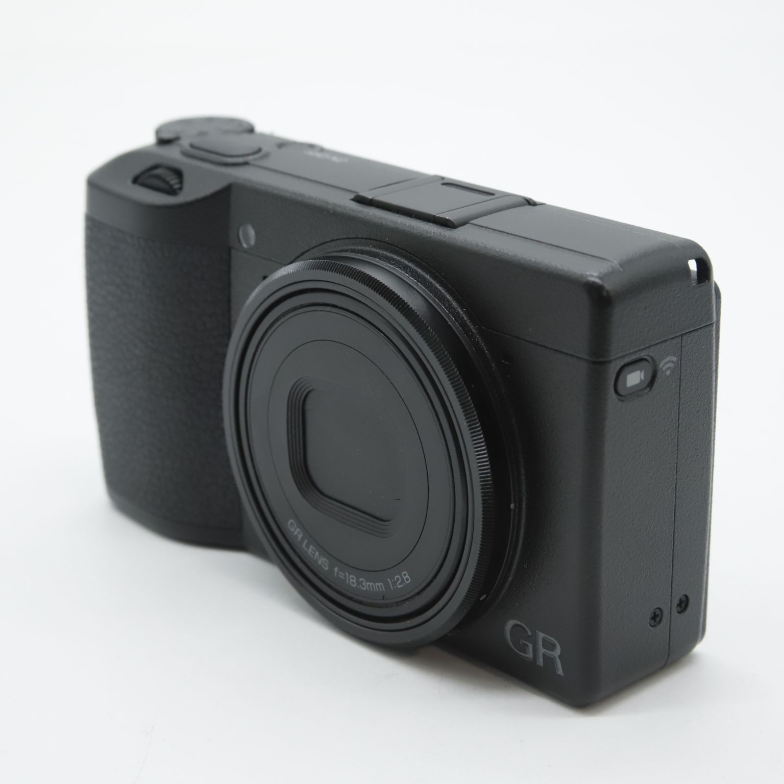 シャッター回数2325回】□ほぼ新品□ RICOH GR III デジタルカメラ