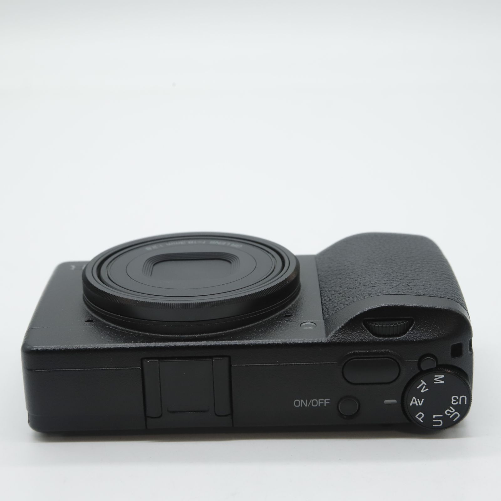 シャッター回数2325回】□ほぼ新品□ RICOH GR III デジタルカメラ