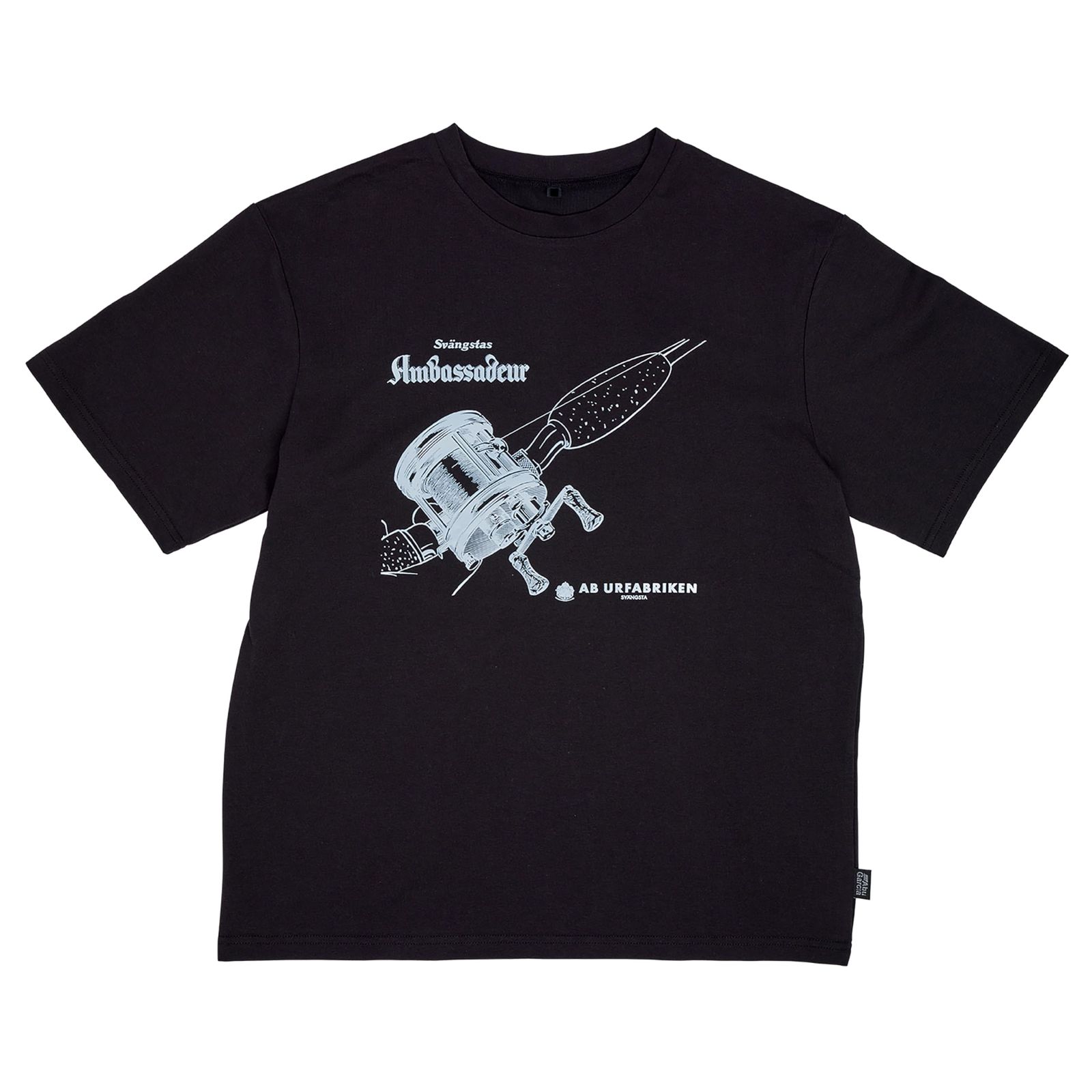 新品 アブガルシア 【Abu Garcia】バグオフ AMB1954 AdグラフィックT ブラック XL