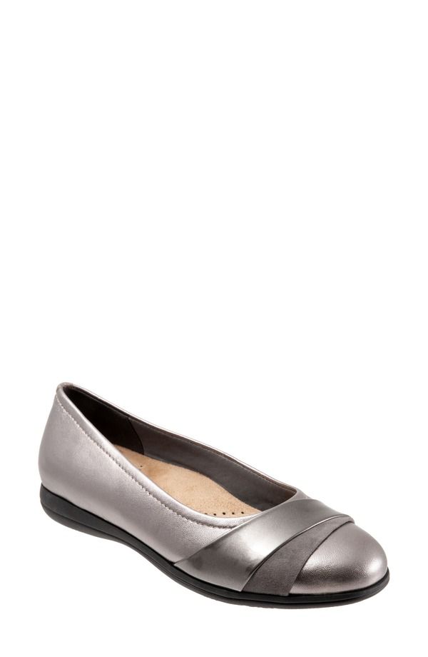 トロッターズ レディース シューズ パンプスエード レザー Trotters Danni Leather Suede Flat Pewter ピューター