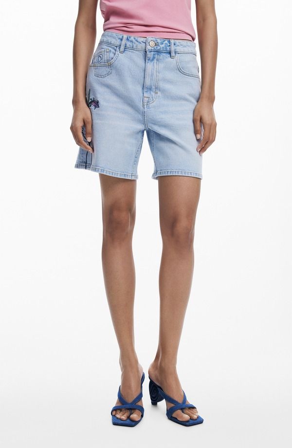 デジグアル レディース ボトムス デニムパンツ フラワー柄 ショートパンツ 刺繍 フラワー Desigual Floral Embroideredenim Shorts Light Blue ブルー