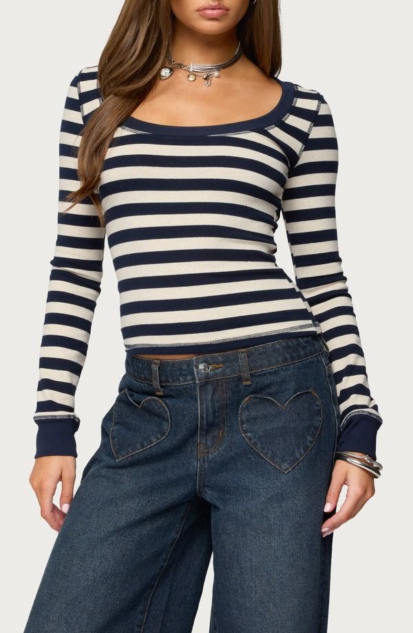 アディクテッド レディース トップス シャツ ニット EDIKTED Rainey Stripe Scoop Neck Long Sleeve Knitop NavyAndCream クリーム