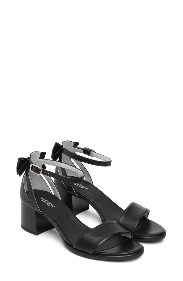 ネーロ ジャルディーニ レディース シューズ ヒール サンダル アンクル NeroGiardini Ankle Strap Block Heel Sandal Black ブラック 47,880円