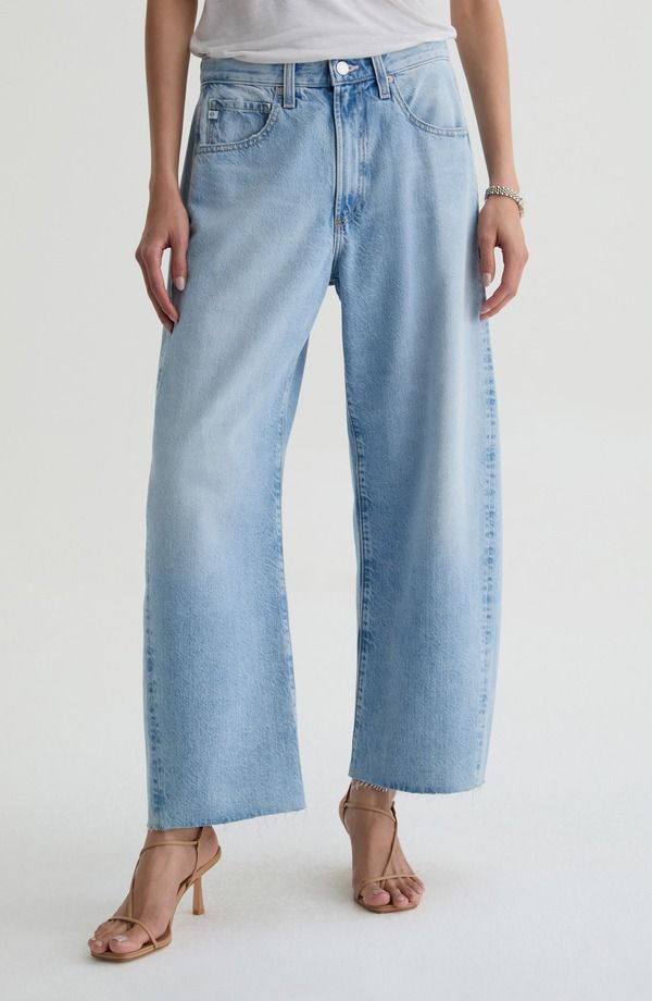 エージー レディース ボトムス デニムパンツ ハイウエスト ジーンズ AG Hattie Raw Hem High Waist Crop Barrel Jeans Gesture