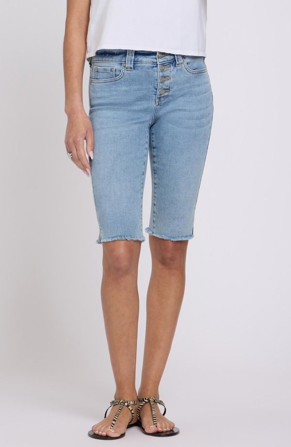 エヌワイディージェイ レディース ボトムス デニムパンツ ショートパンツ NYDJ Sophie Bike Fray Hem Denim Shorts Mist Springs デニム