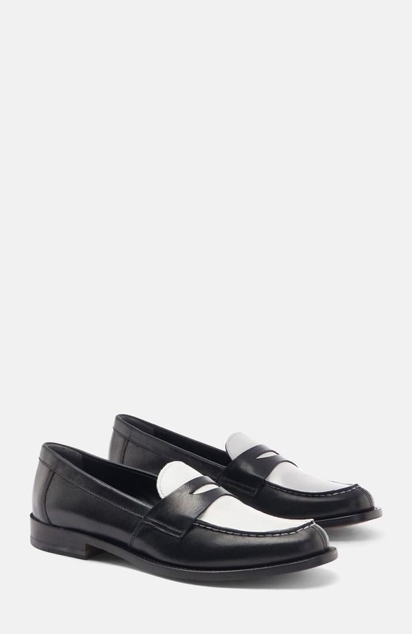 スカロッソ レディース シューズ スリッポン・ローファー SCAROSSO Harper Loafers Black White Calf ホワイト