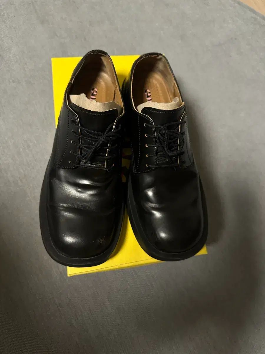 カンペール ラブ 1978 ドビ EU43 270 出品
