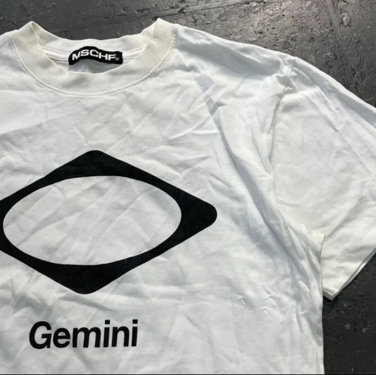 ミスチーフ Gemini 半袖 Tシャツ 白