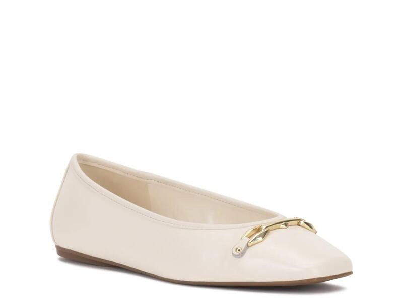 ヴィンスカムート レディース シューズ パンプス Vince CamutoVirna Flat Coconut Cream Leather クリーム
