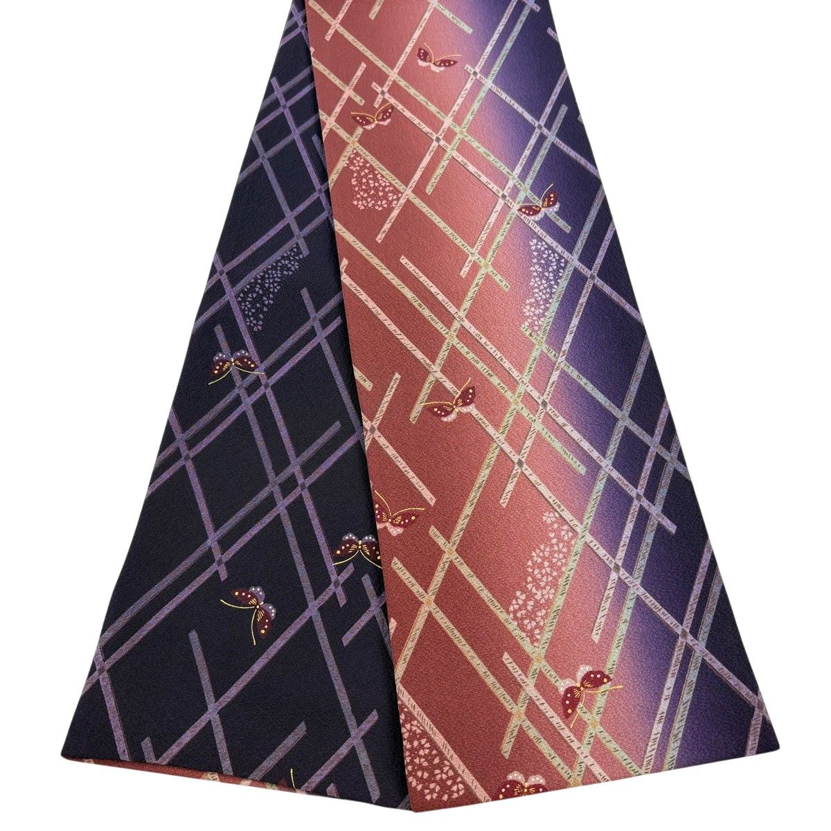 【美品】半幅帯 秀品 蝶 斜め格子 金彩 ぼかし 赤紫 正絹 【中古】