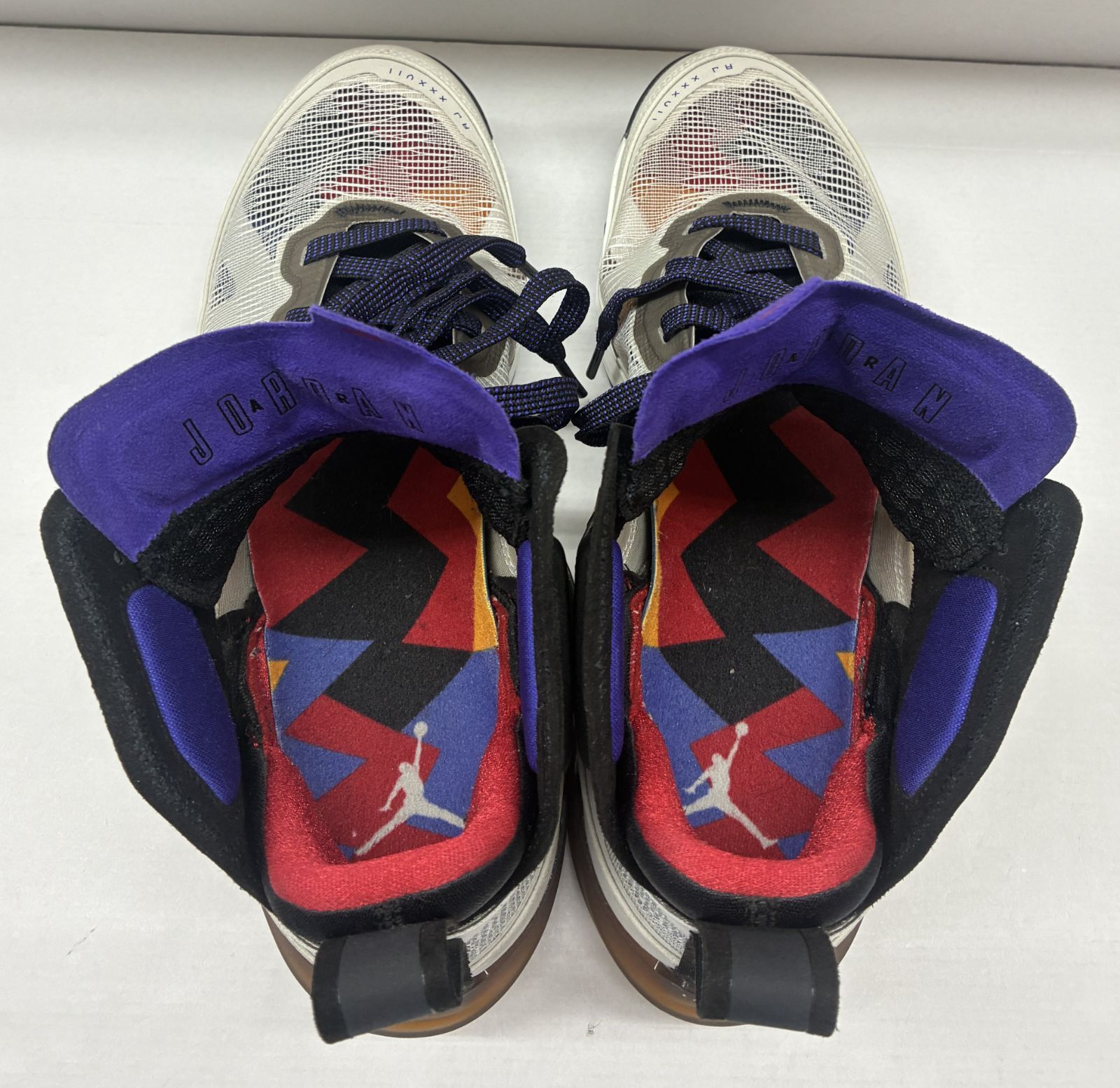 中古 使用感有 Nike Air Jordan 37 Light Bone 28㎝ DD6959-060 ナイキ