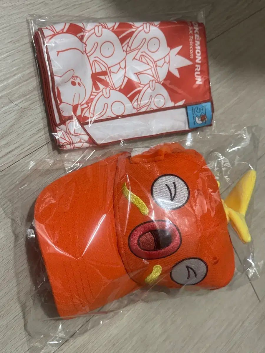 ポケットモンスター RUN コイキング 帽子 + ハンカチ