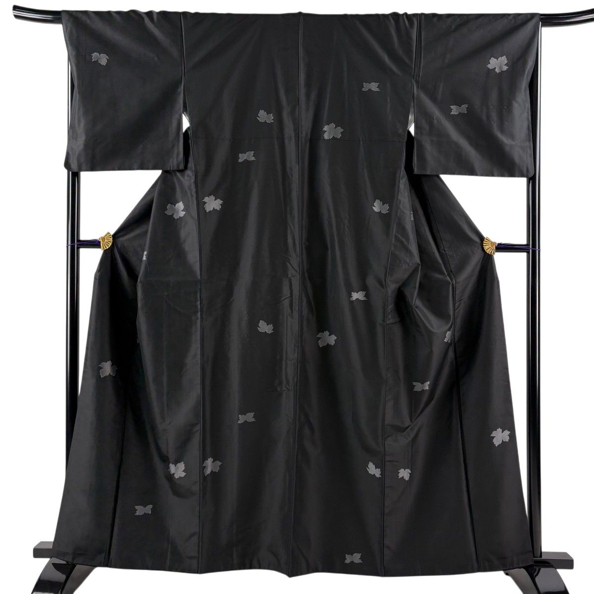 紬 身丈160.5cm 裄丈66cm M 袷 葉 黒 正絹 秀品 【中古】 - メルカリ