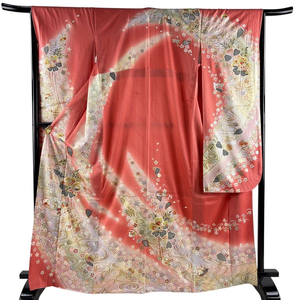 振袖 身丈169cm 裄丈65.5cm M 袷 桜 流水 金銀彩 ぼかし ピンク 正絹 秀品 【中古】