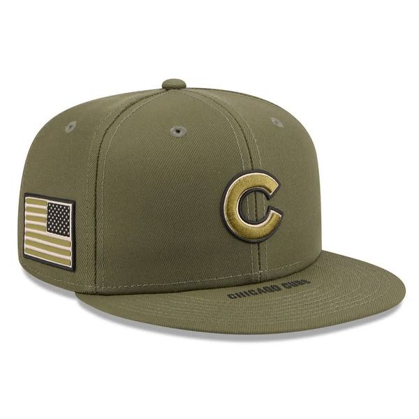 ニューエラ メンズ アクセサリー 帽子 Mens New Era Olive Chicago Cubs 2026 Armed Forces Day 59FIFTY Fitted Hat Olive オリーブ