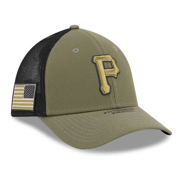 ニューエラ メンズ アクセサリー 帽子 Mens New Era Olive Pittsburgh Pirates 2026 Armed Forces Day 39THIRTY MCrown Flex Hat Olive オリーブ