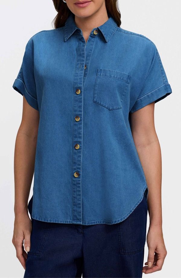 フォックスクラフト レディース トップス シャツ デニム Foxcroft Abigail Short Sleeve Denim ButtonUp Shirt Medium Wash Blue ブルー